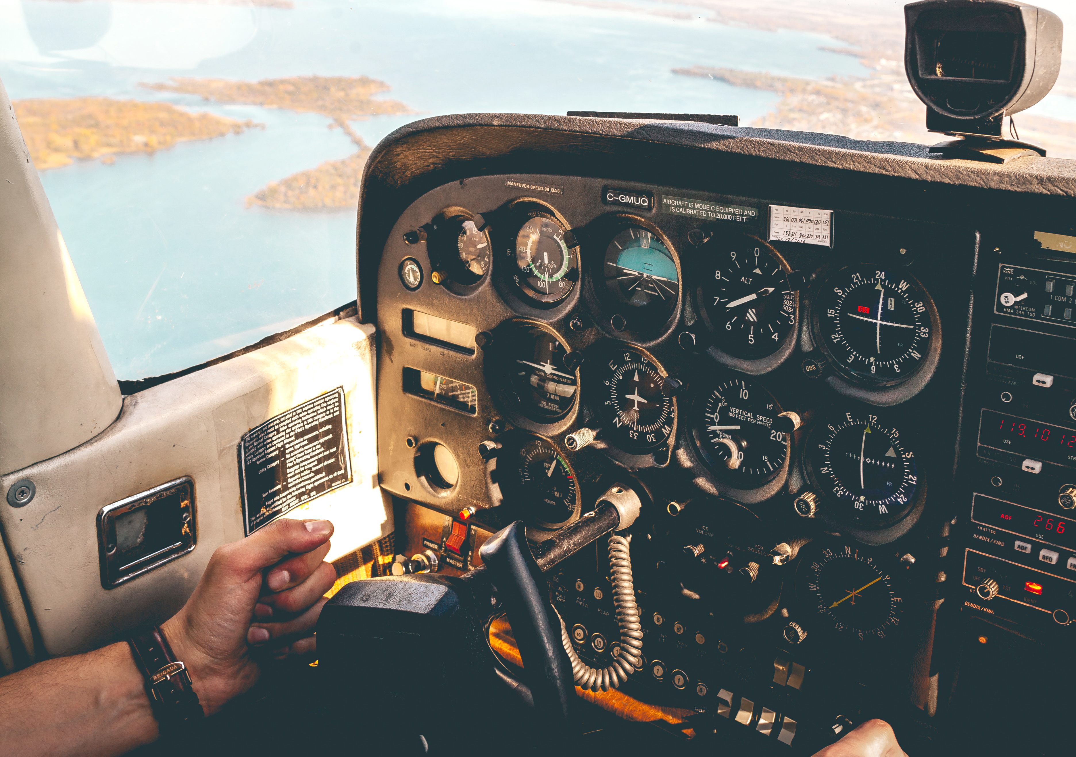 Aviation ground services — cockpit